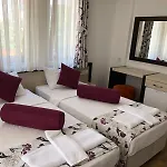 Hermes Hotel 3*
