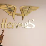 Hermes 4* 卡斯