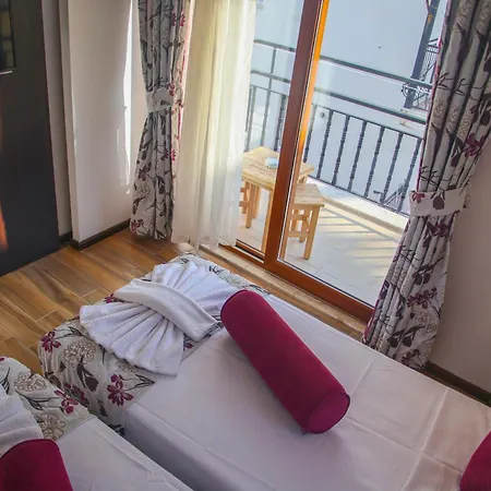 Hermes Hotel 4*