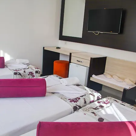 Hermes Hotel 4*