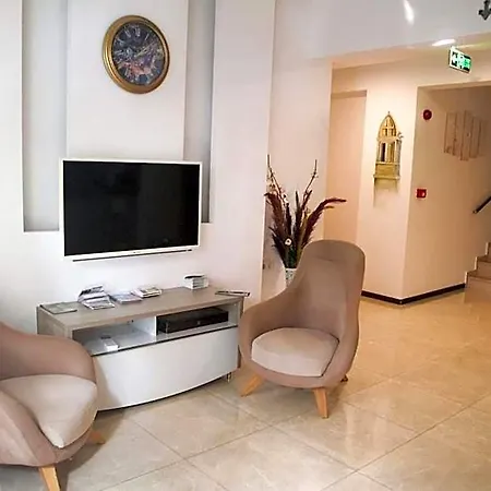 Hermes Hotel 3*